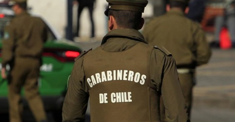 A punta de cuchillos asaltan a trabajador en sector poniente de Melipilla