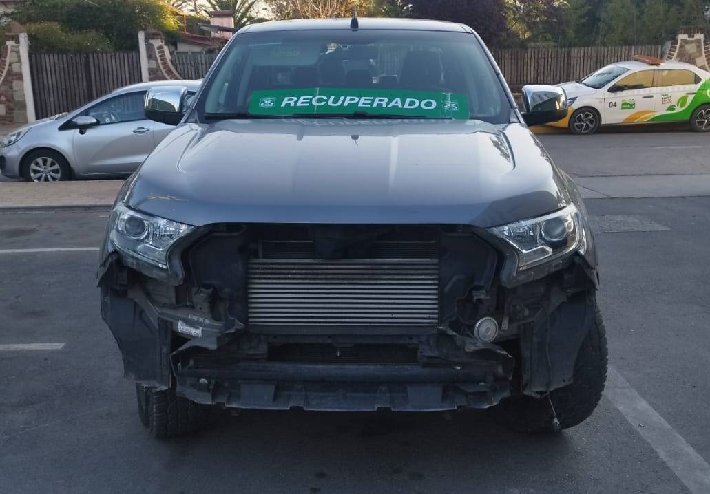 En Peñaflor recuperan vehículos con encargo por robo