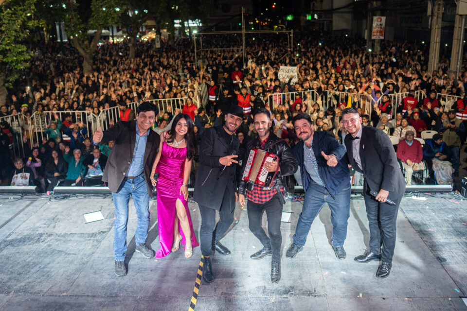 Melipilla vibró con Los Vásquez en el Festival 282 Primaveras