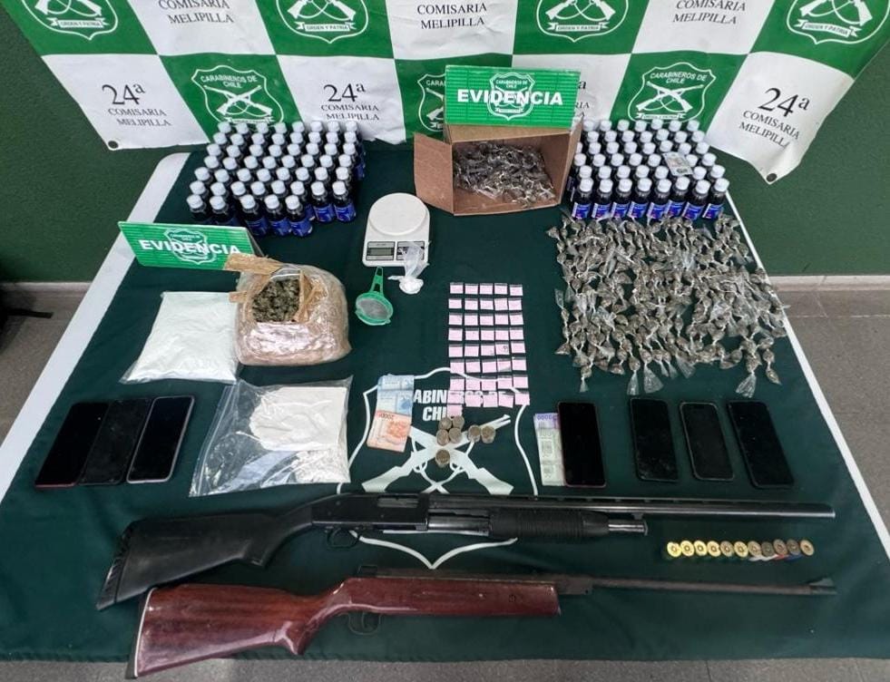 Carabineros detiene a seis personas con drogas, municiones y armas de fuego