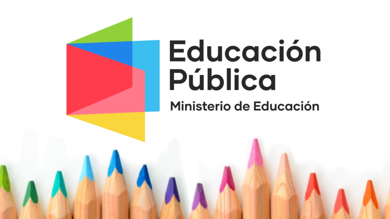 Invitan a comunidades educativas a participar en conversatorio sobre traspaso de la educación municipal a SLEP