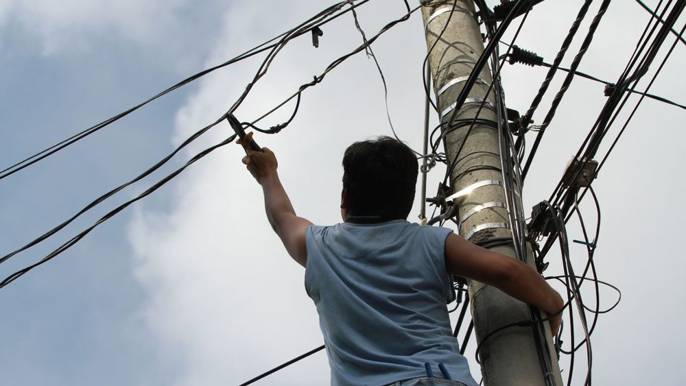 Robo de cables impacta a más de 3,2 millones de clientes: provincia de Melipilla dentro de las zonas afectadas