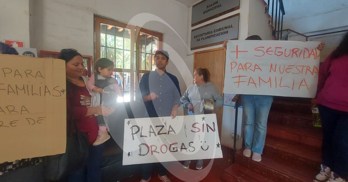 Vecinos de Santa Luisa de María Pinto protestan por altos índices de drogadicción en la zona